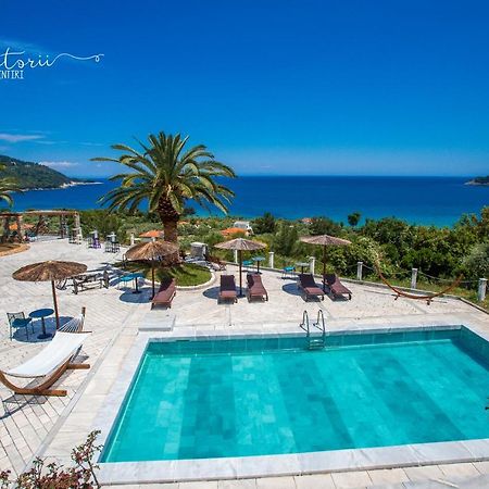 Kinira Beach Hotel Buitenkant foto