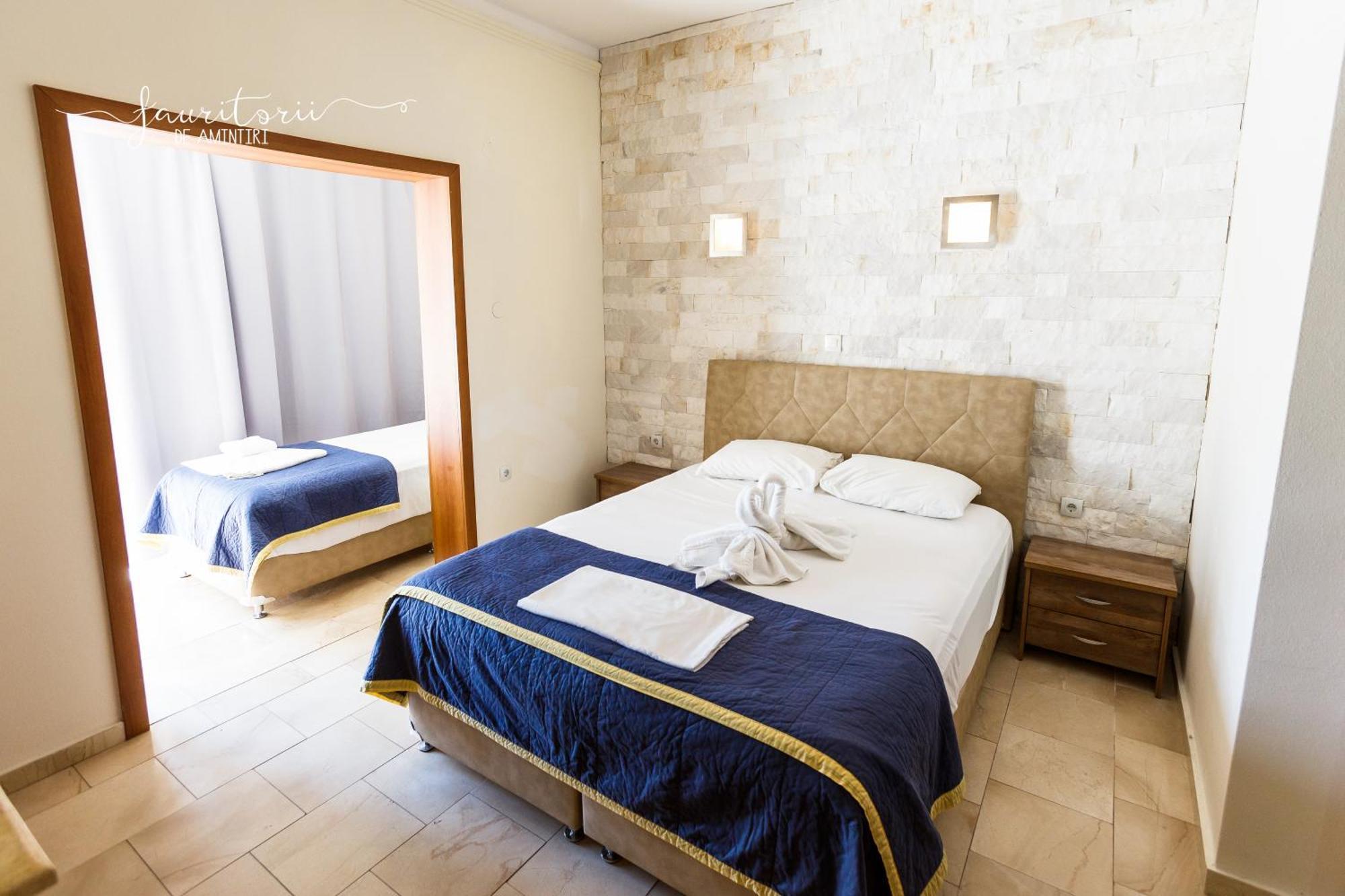 Kinira Beach Hotel Buitenkant foto