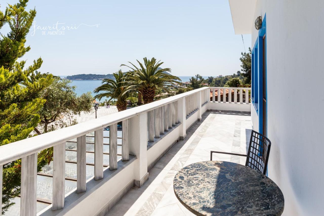 Kinira Beach Hotel Buitenkant foto