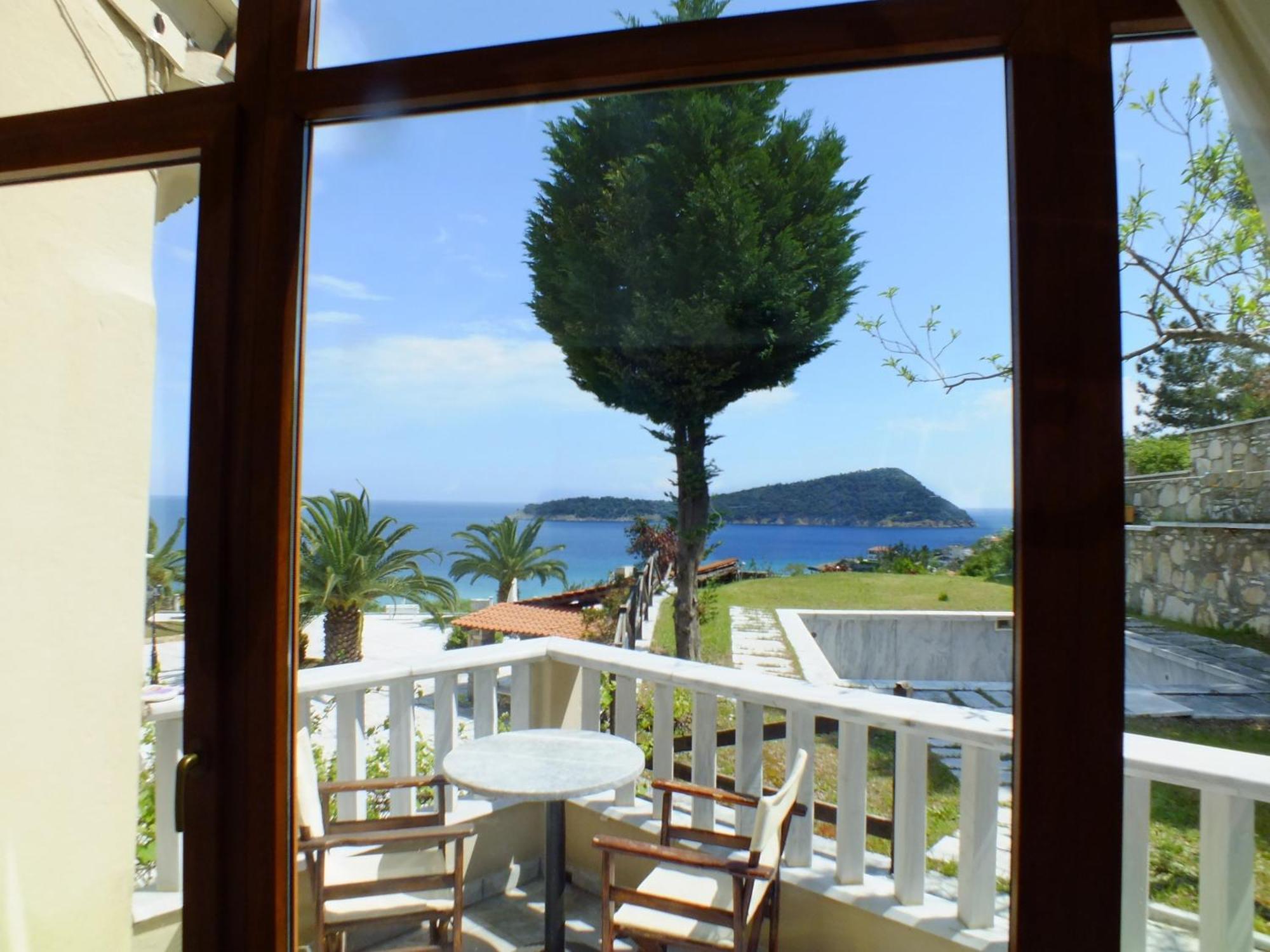 Kinira Beach Hotel Kamer foto