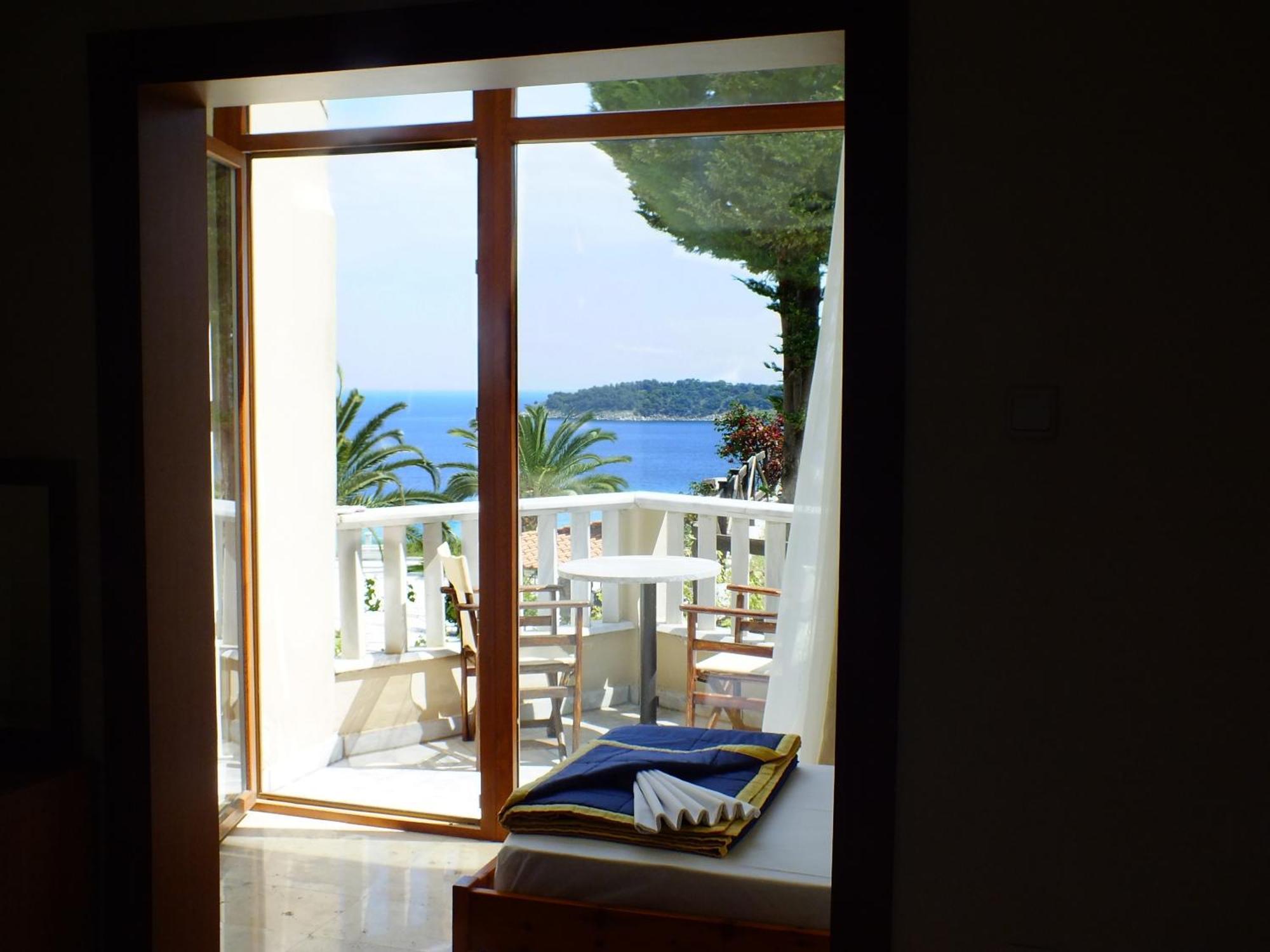 Kinira Beach Hotel Kamer foto