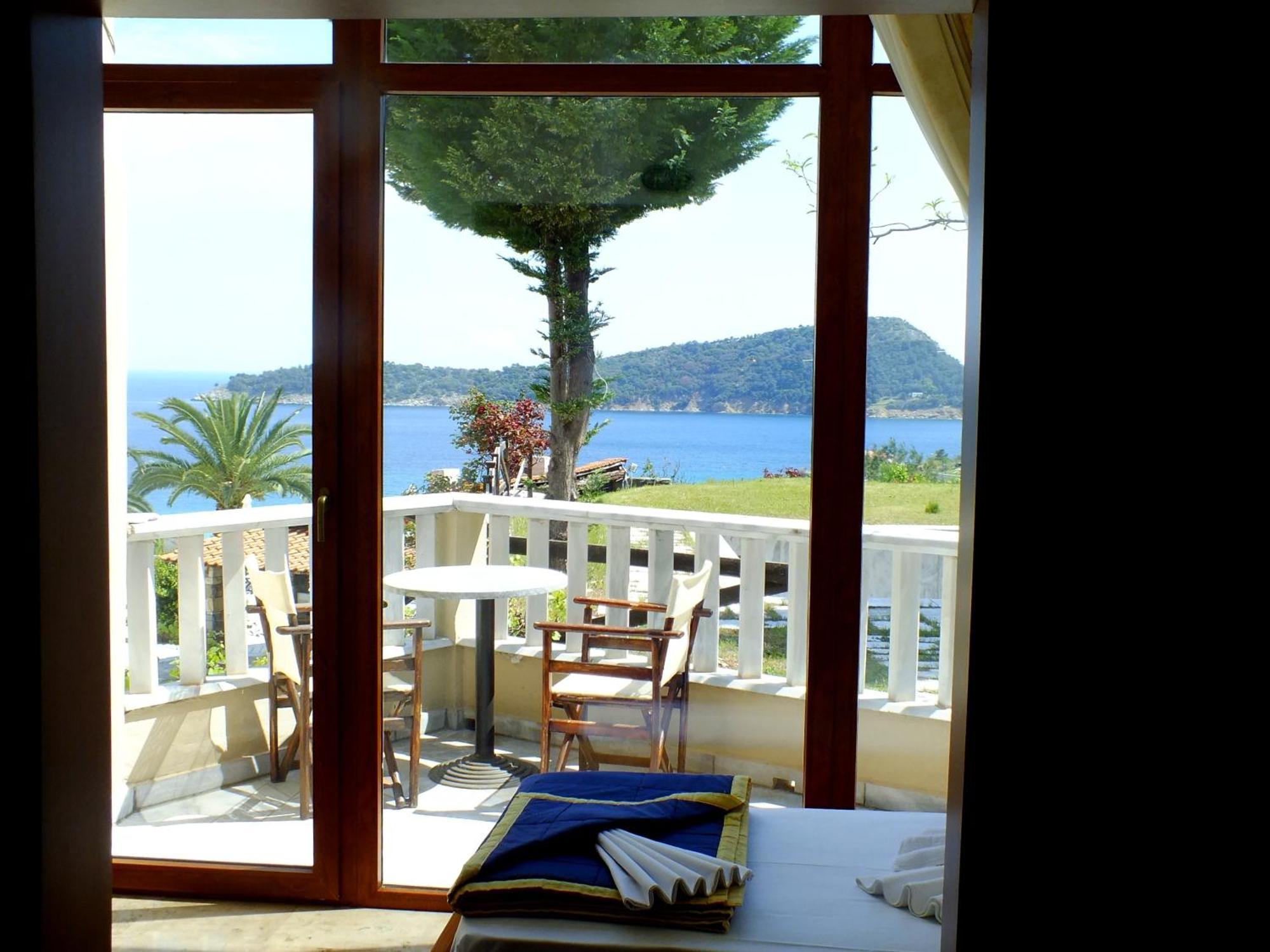 Kinira Beach Hotel Kamer foto