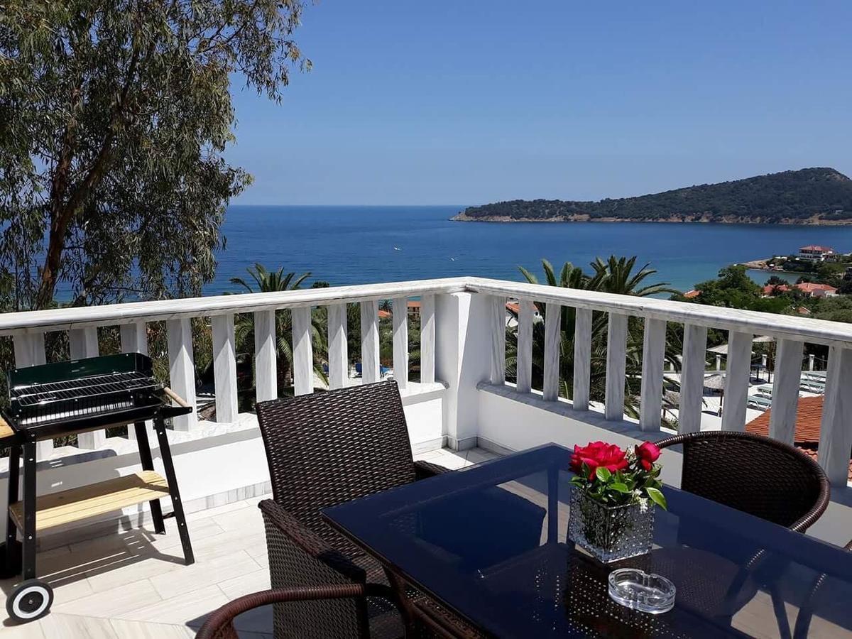 Kinira Beach Hotel Buitenkant foto