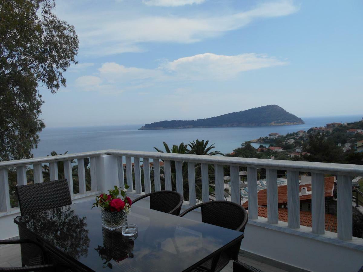 Kinira Beach Hotel Buitenkant foto